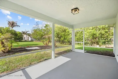 5868 NW Hann Drive Port St. Lucie FL 34986