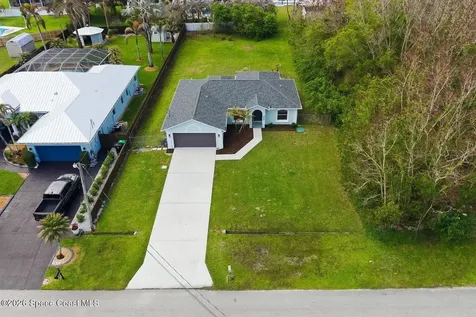 5868 NW Hann Drive Port St. Lucie FL 34986