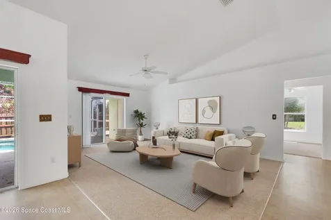 9084 102nd Avenue Vero Beach FL 32967