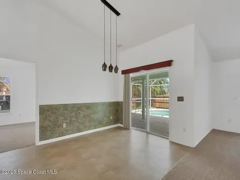 9084 102nd Avenue Vero Beach FL 32967