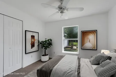 9084 102nd Avenue Vero Beach FL 32967