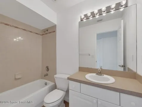 9084 102nd Avenue Vero Beach FL 32967