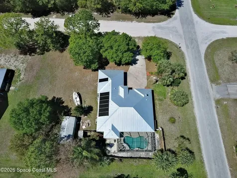 9084 102nd Avenue Vero Beach FL 32967