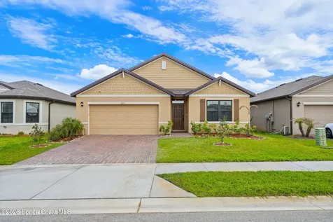 1814 Farmhouse Road SE Palm Bay FL 32909