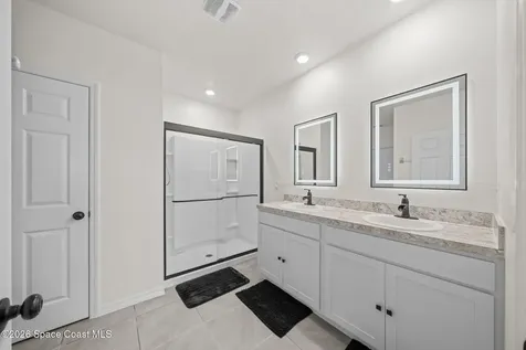 1814 Farmhouse Road SE Palm Bay FL 32909