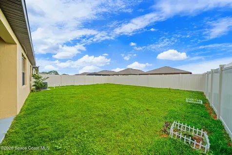 1814 Farmhouse Road SE Palm Bay FL 32909