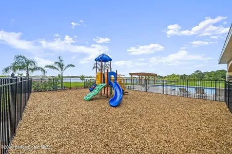 1814 Farmhouse Road SE Palm Bay FL 32909