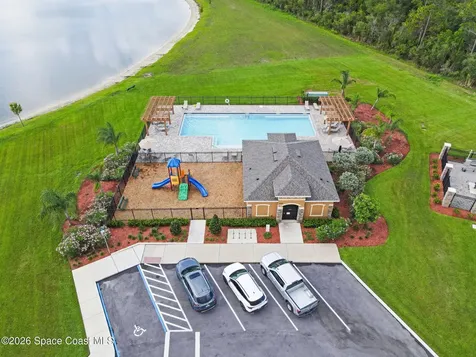 1814 Farmhouse Road SE Palm Bay FL 32909