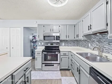 1413 Manor Drive NE Palm Bay FL 32905