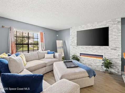 1413 Manor Drive NE Palm Bay FL 32905