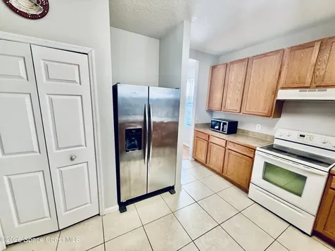 402 Breckenridge Circle SE Palm Bay FL 32909