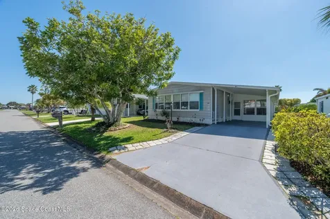 811 Silverthorn Court Barefoot Bay FL 32976