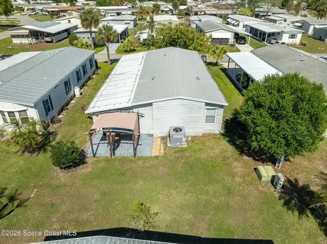 811 Silverthorn Court Barefoot Bay FL 32976