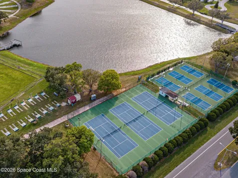 811 Silverthorn Court Barefoot Bay FL 32976