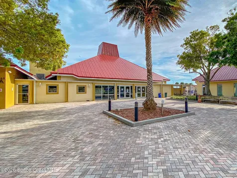 811 Silverthorn Court Barefoot Bay FL 32976