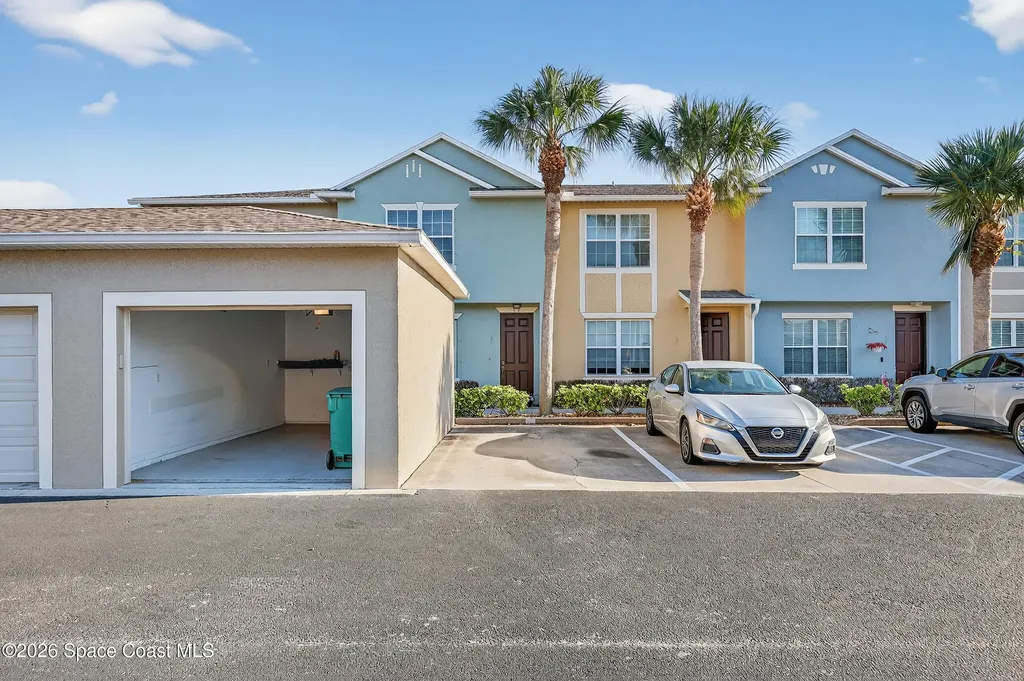 57 Calcutta Court Melbourne FL 32903