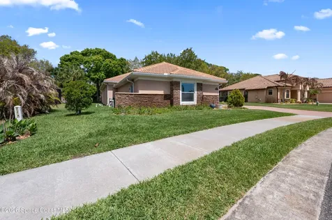 942 Casa Dolce Casa Circle Rockledge FL 32955
