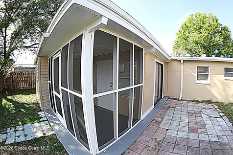 515 Palm Avenue Merritt Island FL 32952