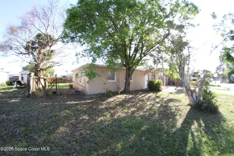 515 Palm Avenue Merritt Island FL 32952