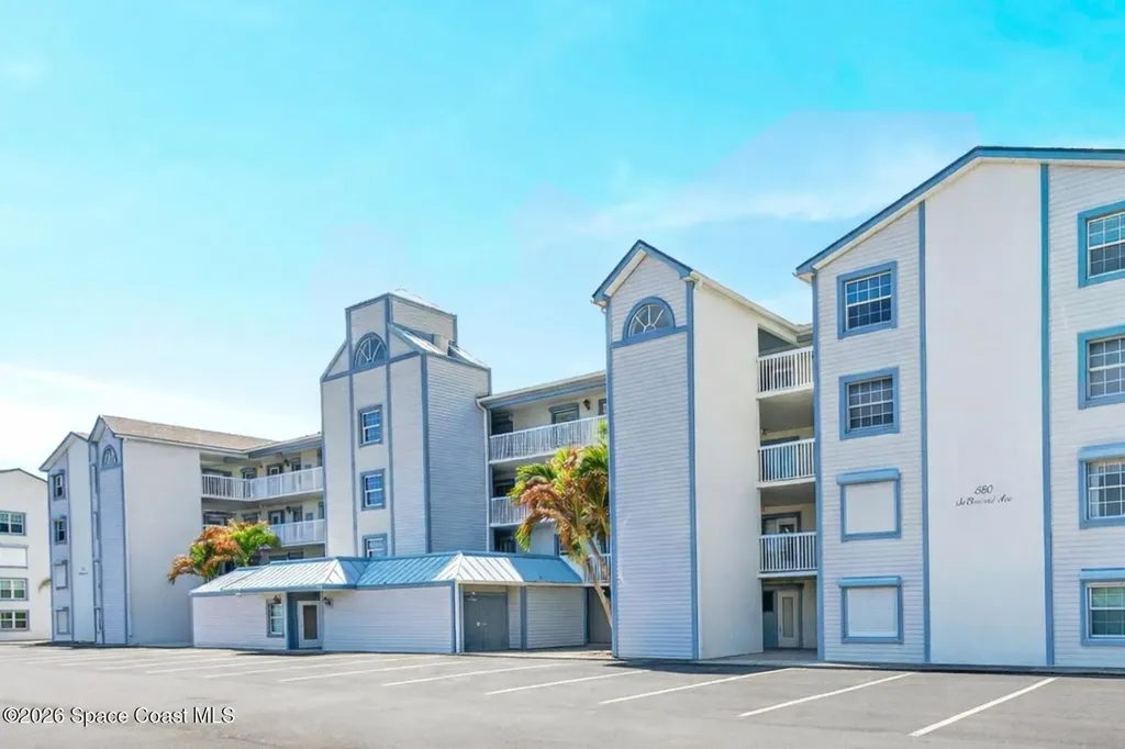 580 S Brevard Avenue Cocoa Beach FL 32931