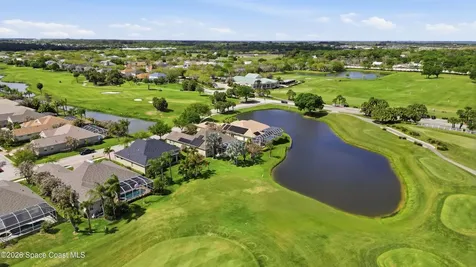 1360 S Village Square Vero Beach FL 32966