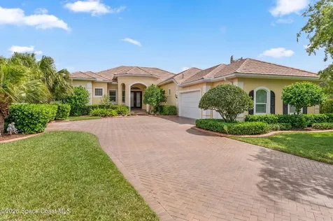 1360 S Village Square Vero Beach FL 32966