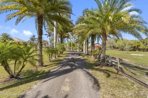 14450 111th Street Fellsmere FL 32948