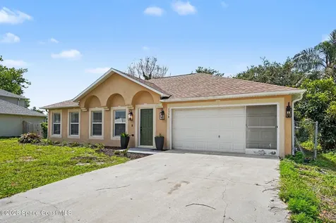 1378 Havre Street NW Palm Bay FL 32907