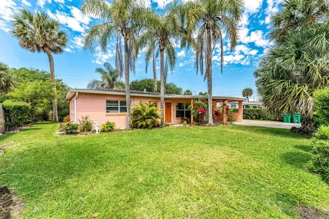214 S Orlando Avenue Cocoa Beach FL 32931