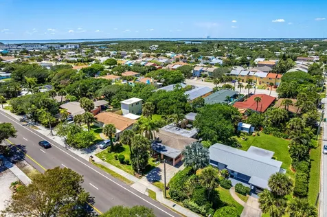 214 S Orlando Avenue Cocoa Beach FL 32931