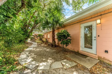 214 S Orlando Avenue Cocoa Beach FL 32931
