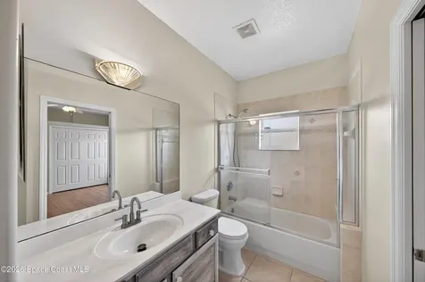 914 Sierra Place NE Palm Bay FL 32907