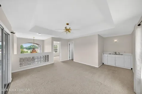 914 Sierra Place NE Palm Bay FL 32907