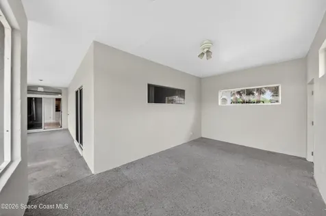 914 Sierra Place NE Palm Bay FL 32907