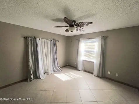 972 Elmsford Street NW Palm Bay FL 32907