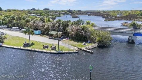 2966 Indian River Drive NE Palm Bay FL 32905