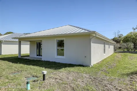 5812 Hammock Street Mims FL 32754