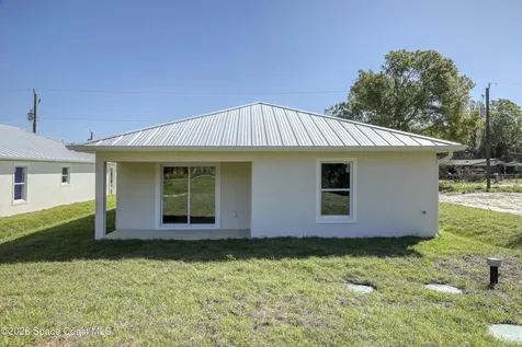 5812 Hammock Street Mims FL 32754