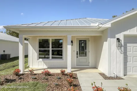 5816 Hammock Street Mims FL 32754