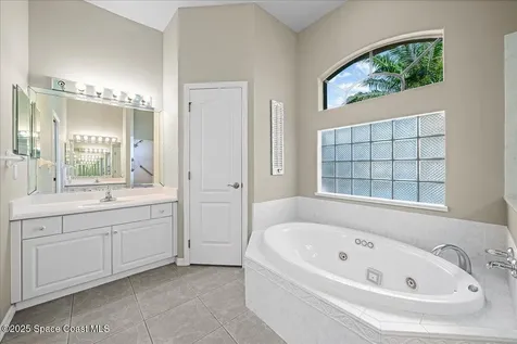 2345 Marsh Harbor Avenue Merritt Island FL 32952