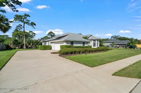 2345 Marsh Harbor Avenue Merritt Island FL 32952