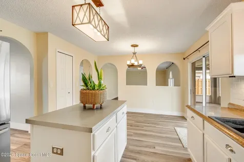 2250 Spring Creek Circle NE Palm Bay FL 32905