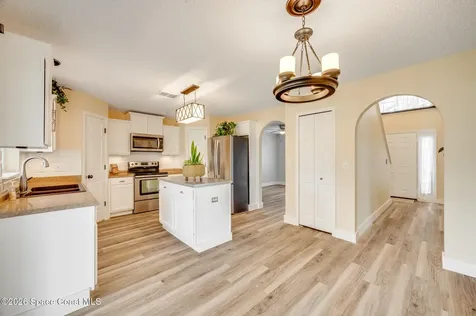 2250 Spring Creek Circle NE Palm Bay FL 32905