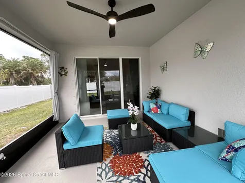 1230 Island Avenue NW Palm Bay FL 32907