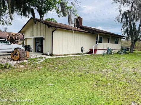 2235 Macedo Road NE Palm Bay FL 32907