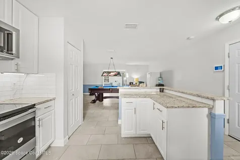 997 Boeing Street NE Palm Bay FL 32907