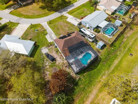 997 Boeing Street NE Palm Bay FL 32907