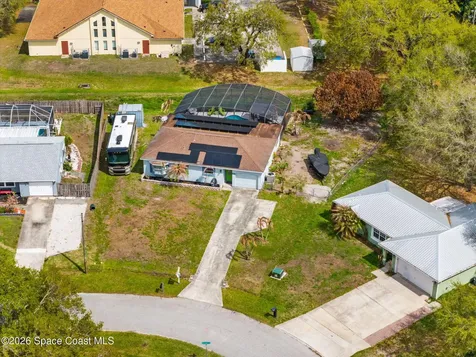 997 Boeing Street NE Palm Bay FL 32907