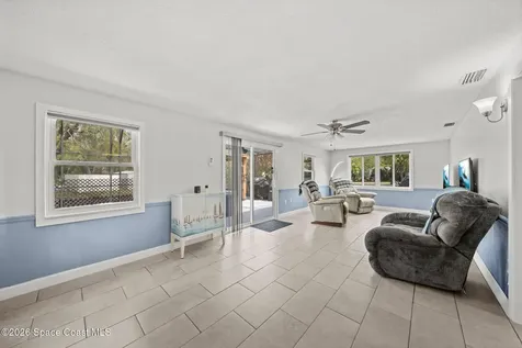 997 Boeing Street NE Palm Bay FL 32907