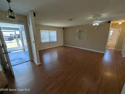 845 Dupont Street NE Palm Bay FL 32907
